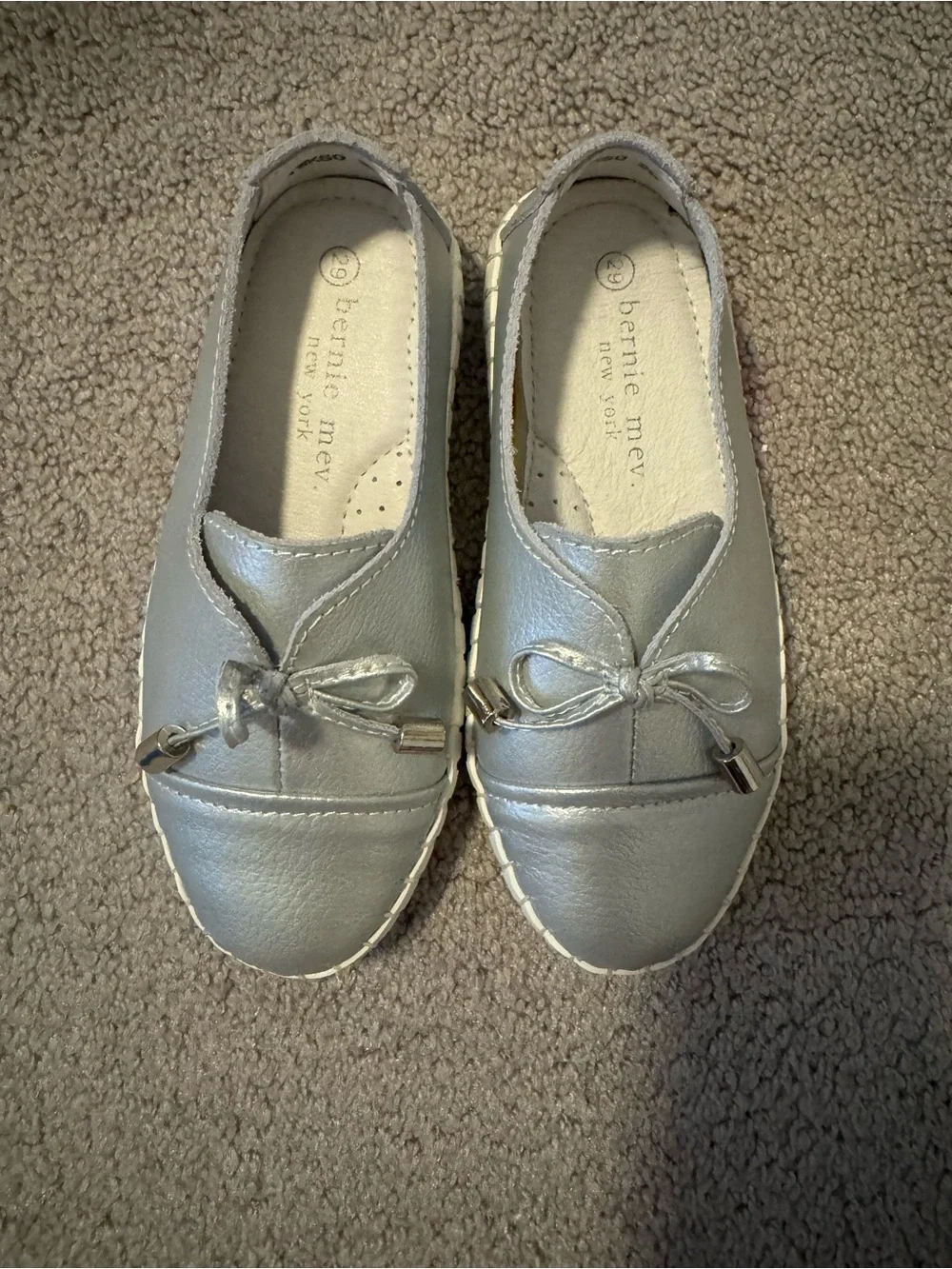 bernie mev. Kids Metallic Silver Bow Slip-On Moccasins